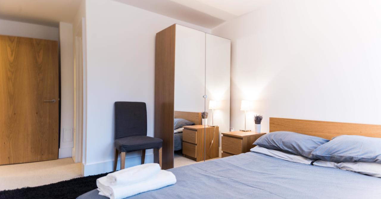 Lets Holiday In London Greenwich Экстерьер фото