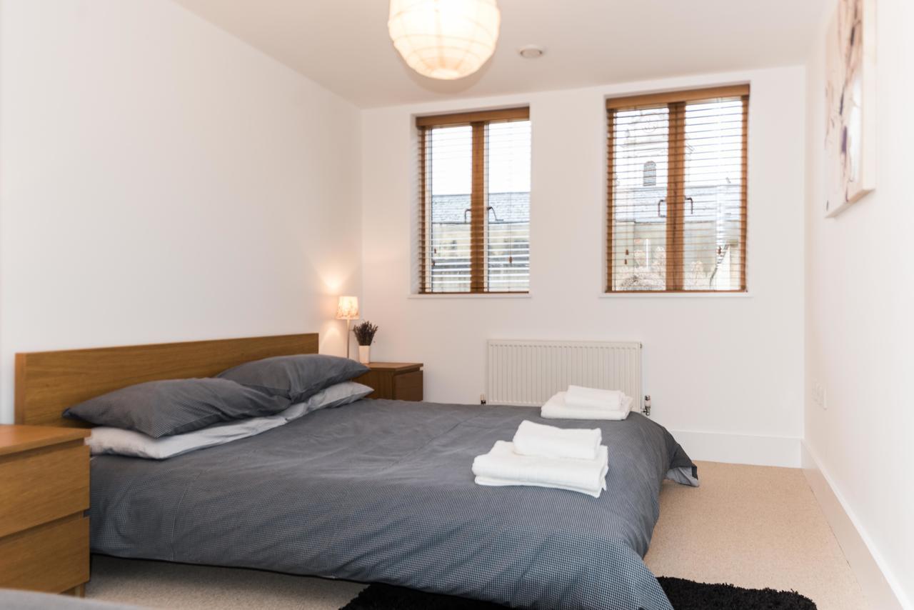 Lets Holiday In London Greenwich Экстерьер фото