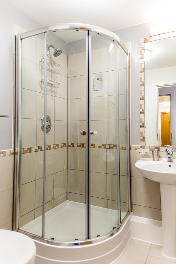 Lets Holiday In London Greenwich Экстерьер фото