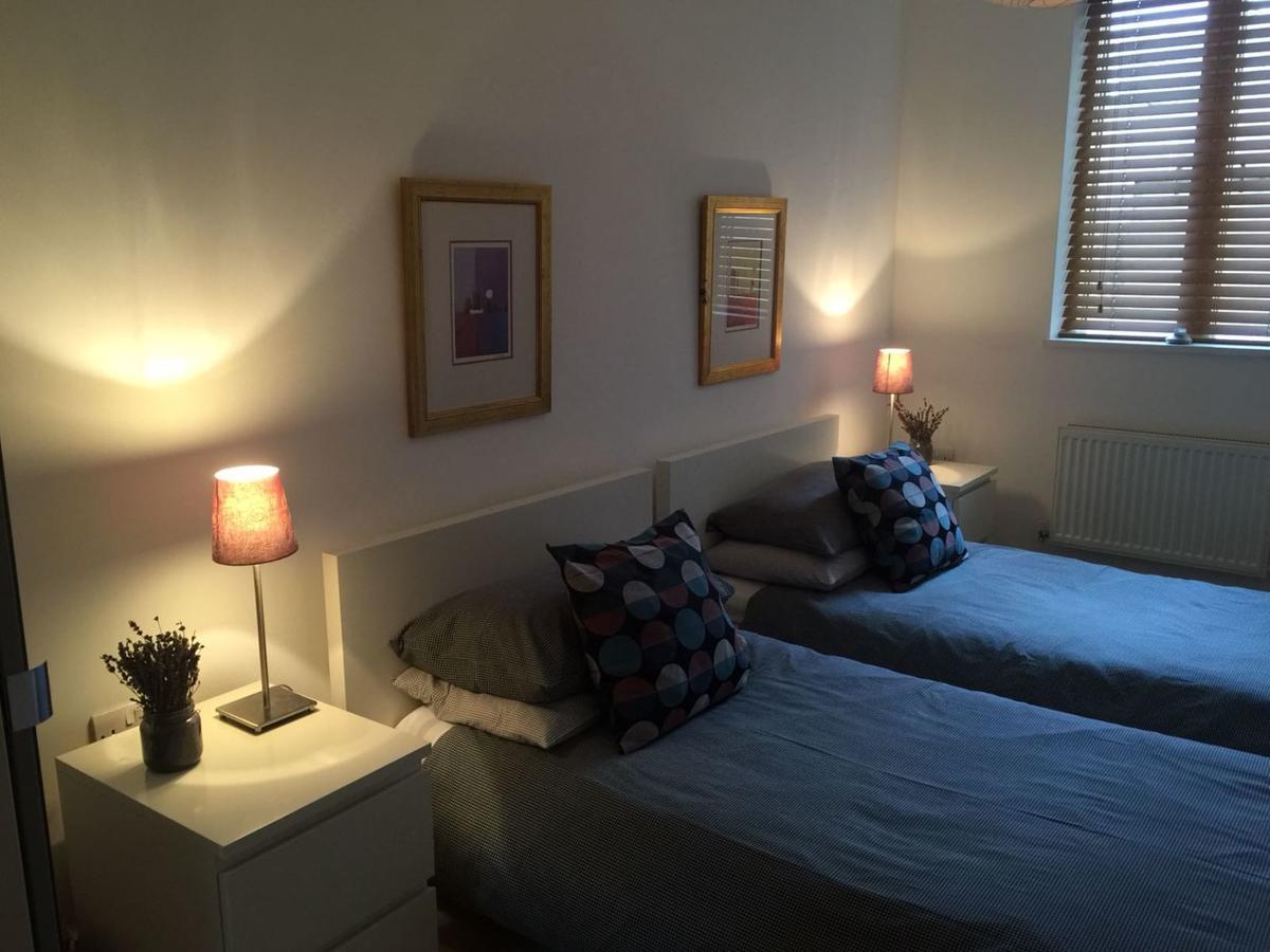 Lets Holiday In London Greenwich Экстерьер фото