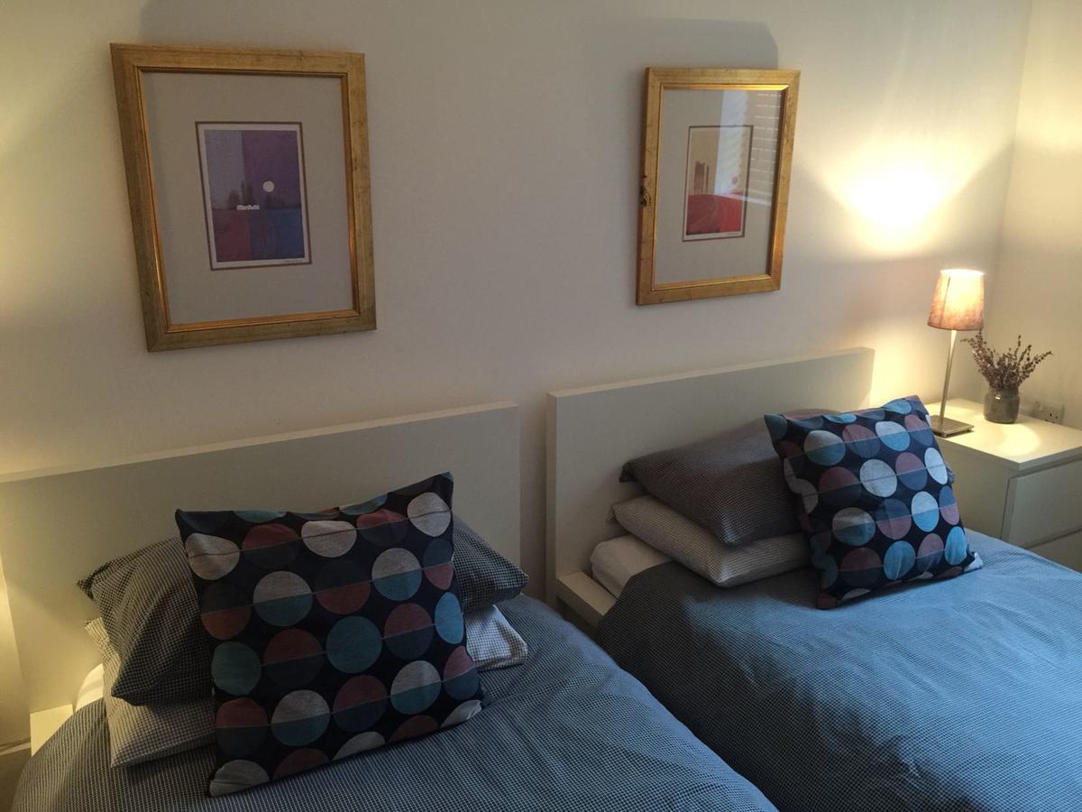Lets Holiday In London Greenwich Экстерьер фото